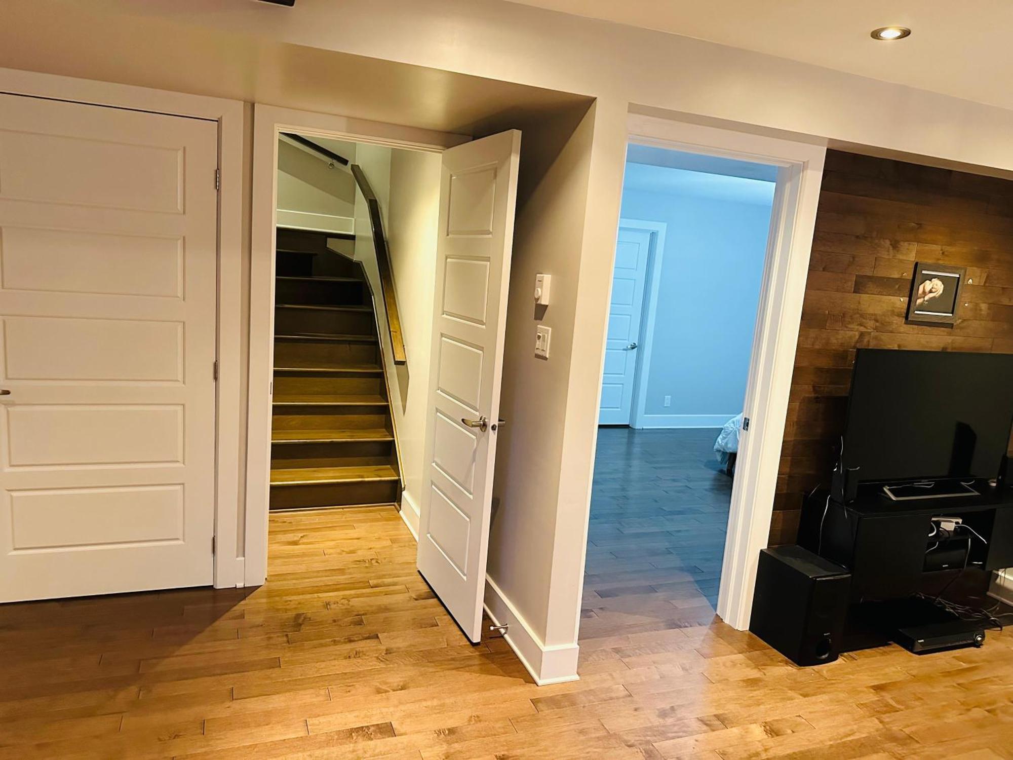Urban Retreat - 2 Bedroom, 3 Beds, 6 Guests, Free Parking Лонгёй Экстерьер фото