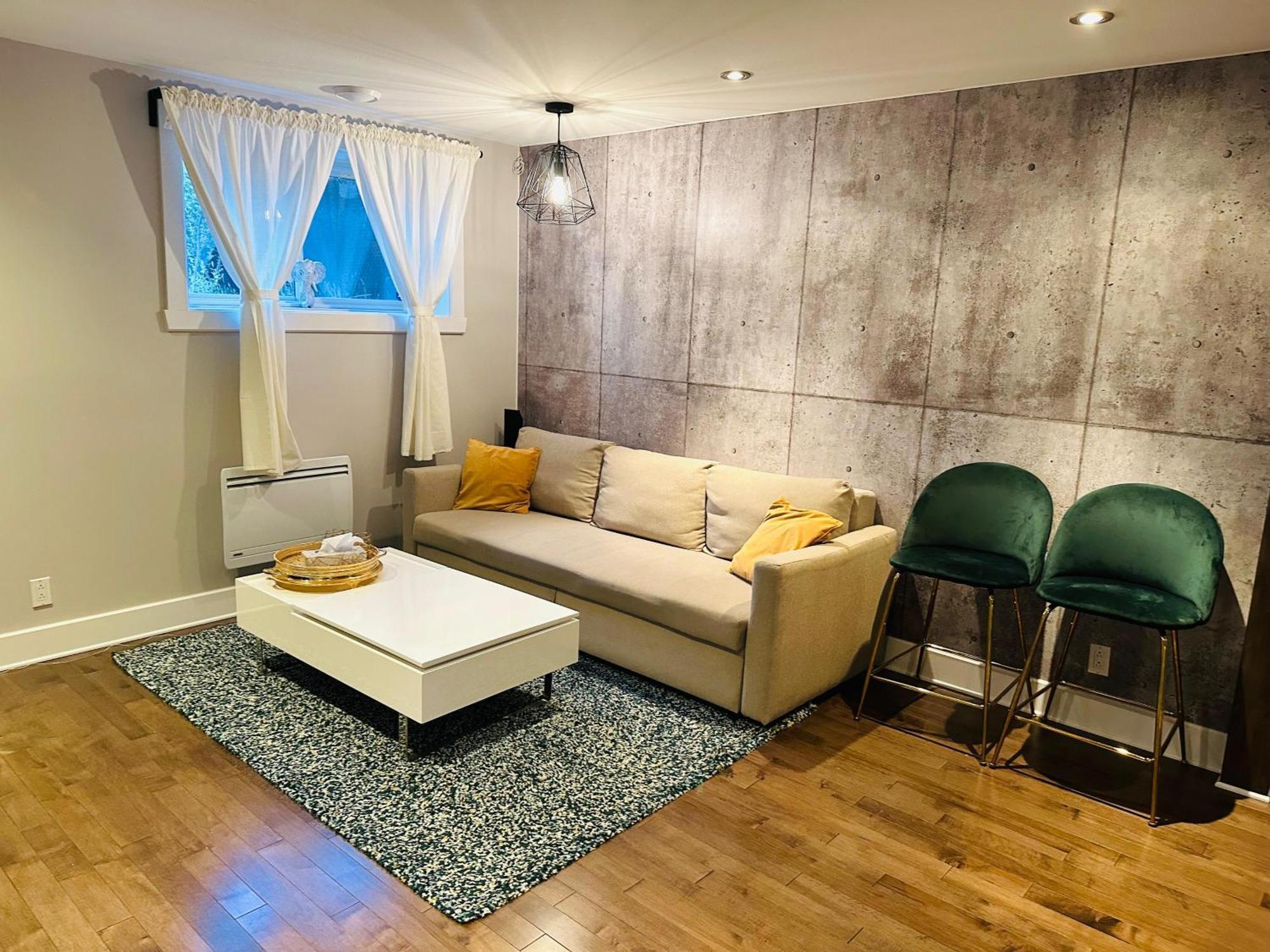 Urban Retreat - 2 Bedroom, 3 Beds, 6 Guests, Free Parking Лонгёй Экстерьер фото