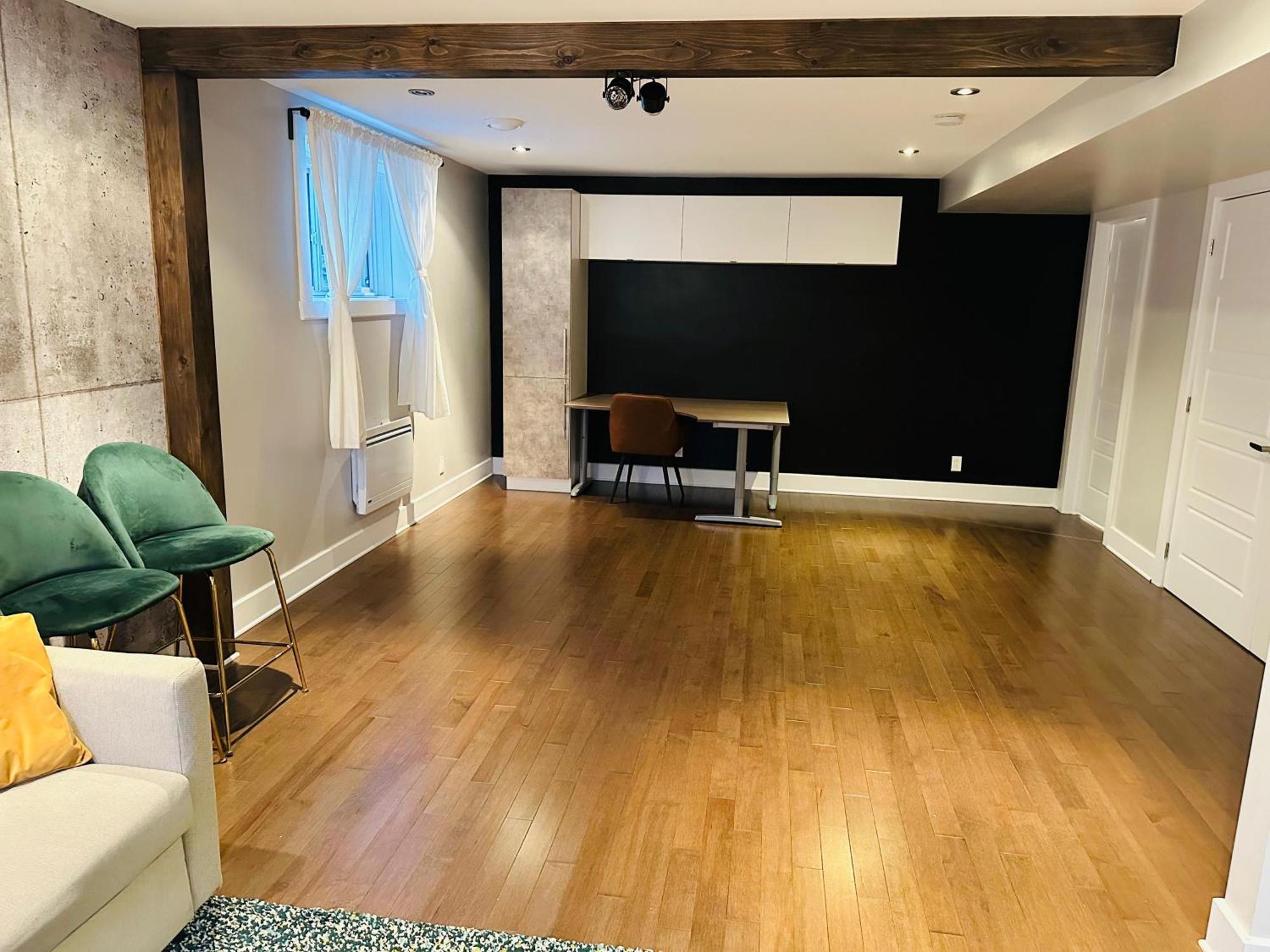 Urban Retreat - 2 Bedroom, 3 Beds, 6 Guests, Free Parking Лонгёй Экстерьер фото
