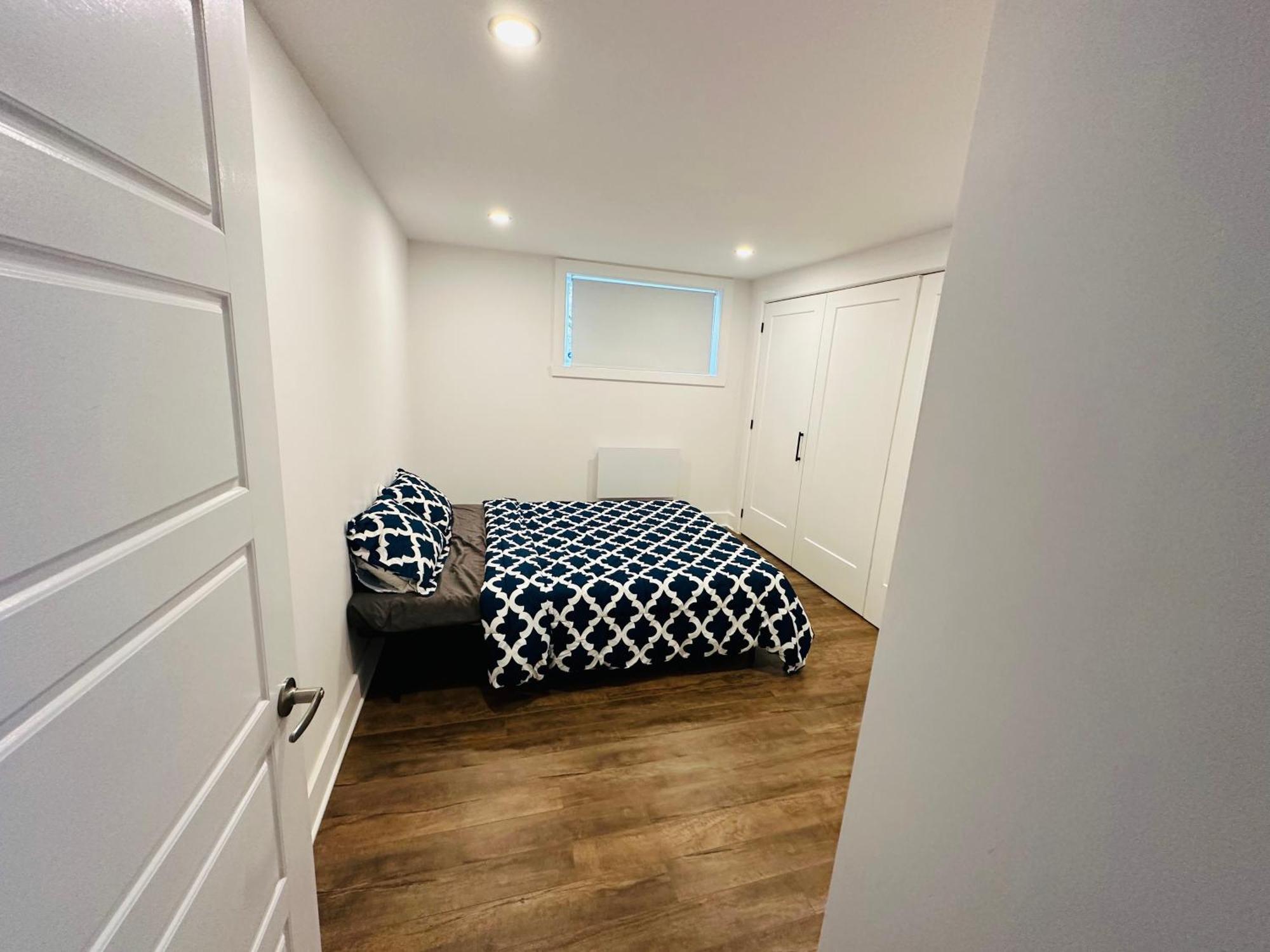 Urban Retreat - 2 Bedroom, 3 Beds, 6 Guests, Free Parking Лонгёй Экстерьер фото